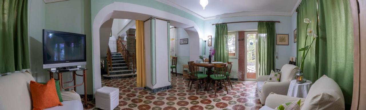 Casa Vacanze Gioia Trecastagni Bagian luar foto
